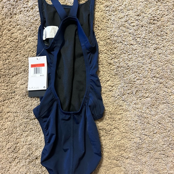 Nike hydrastrong Swimsuit - Picture 5 of 5